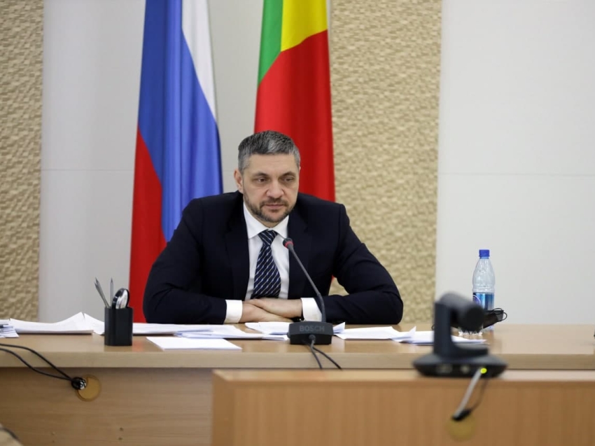 ​Александр Осипов встретился онлайн с редакторами районных СМИ  Забайкалья